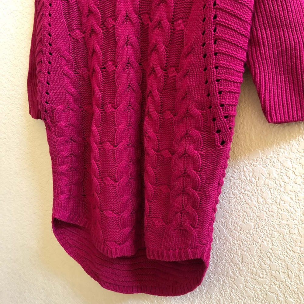 Express Textured Sweater - Picture 3 of 5